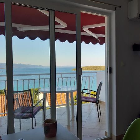 Апартаменты Blue Sea Blue Sky Ловиште Экстерьер фото
